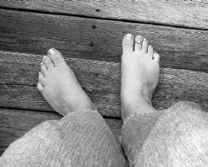 barefoot.jpg